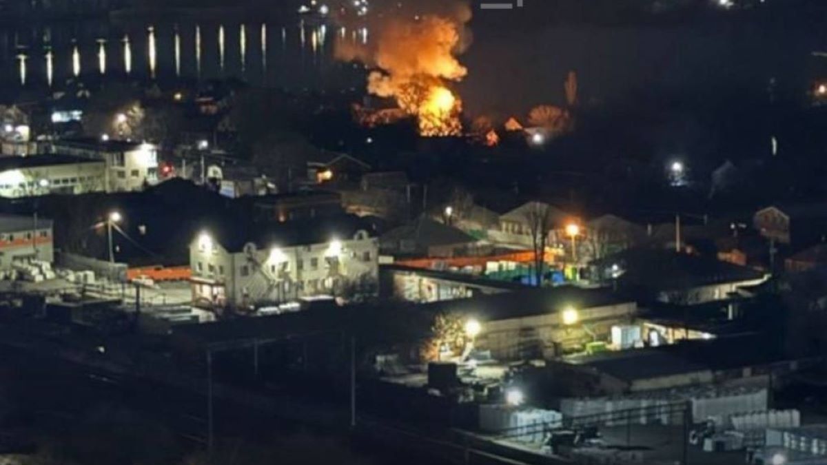 Вночі Москву атакували дрони, а Бєлгород опинився під ракетним обстрілом 