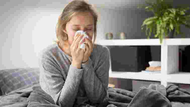 Не кажіть, що у вас «насморк»: як замінити слово українською