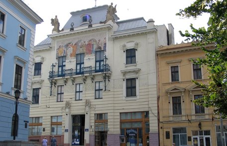 У Чернівцях виділили 289 млн грн на реставрацію історичних пам'яток та археологічні розкопки