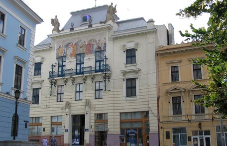 У Чернівцях виділили 289 млн грн на реставрацію історичних пам'яток та археологічні розкопки