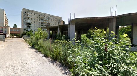У спальному районі Ужгорода хочуть звести багатоповерхівку і спортивний зал