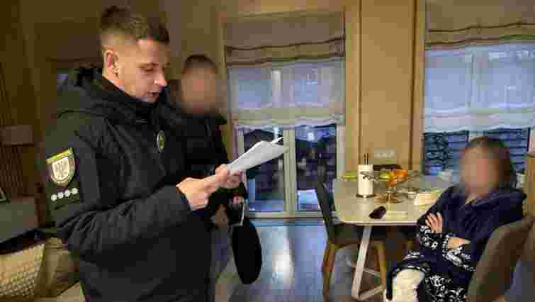 Поліція викрила конвертаційний центр, через який вивели 500 млн грн оборонних коштів