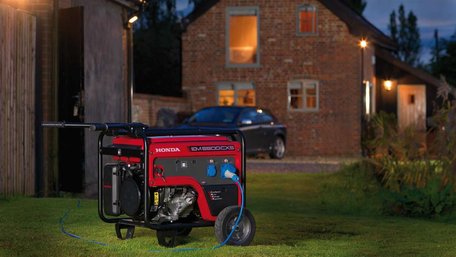 Правила тут чіткі: чи можна залишати генератор надворі цілий рік