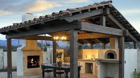 Хочу альтанку на власному подвір’ї: коли обовʼязково треба дозвіл на встановлення