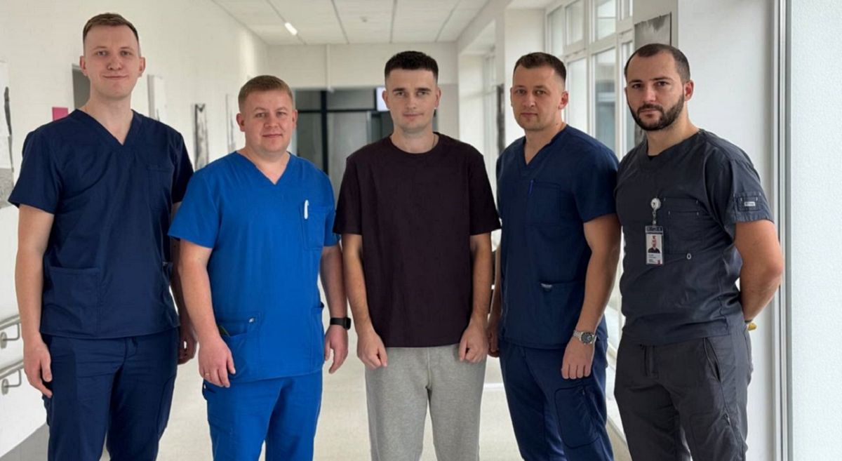 Хірурги врятували 28-річного львівʼянина з недугою, яка найчастіше проявляється у немовлят