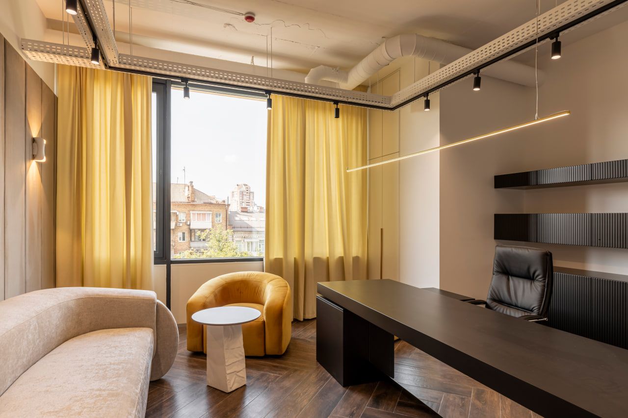 Обрати штори важливо