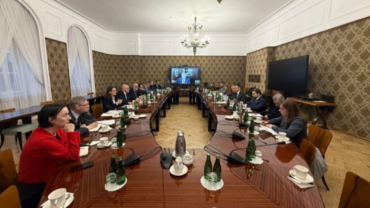 Україна та Польща узгодили місця пошукових та ексгумаційних робіт у 2026 році