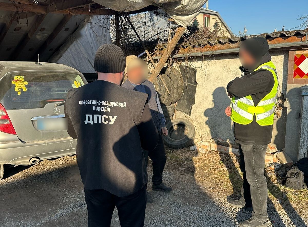 На Буковині засудили хмельничанина за організацію перетину кордону для ухилянтів