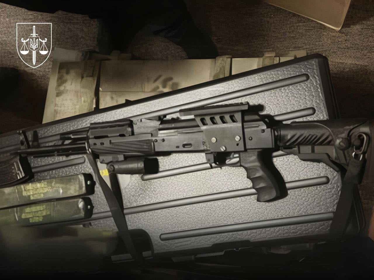 Знайдена зброя в організатора схеми