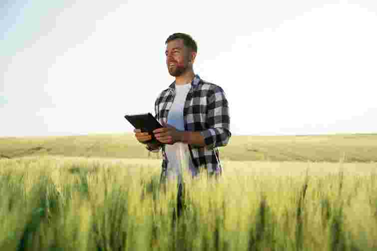 Юридичний супровід для аграріїв: як Open Agri Club допомагає фермерам захистити свій бізнес