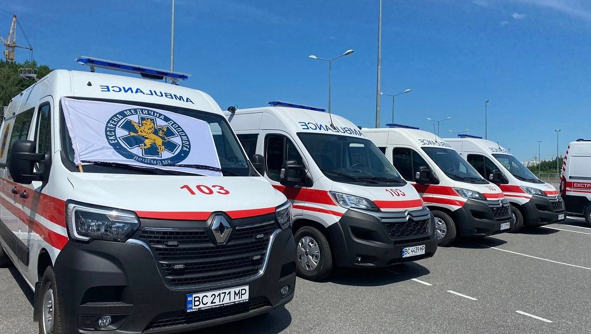 Мер Львова заявив про негласні вказівки «швидкій» не возити пацієнтів у міські лікарні
