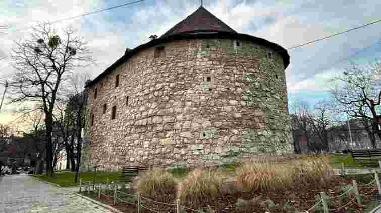 Спроби Львівської облради виселити Спілку архітекторів з Порохової вежі – абсурдні