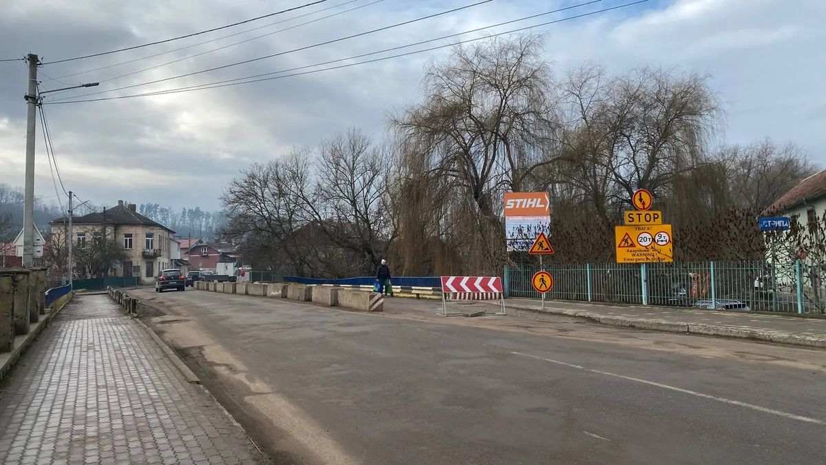 На Тернопільщині замінять аварійний міст через річку Стрипа