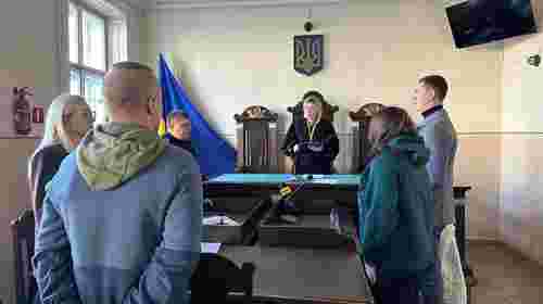 Львівську лікарку ув’язнили через смерть 5-річного хлопчика після видалення зубів