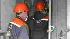 У Дніпрі мешканці будинку напали на енергетиків, які приїхали відключити світло