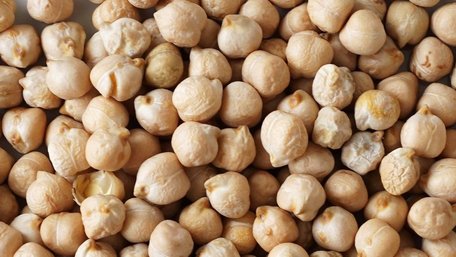 Можна навіть не замочувати: скільки варити нут, щоб він вийшов м'яким 