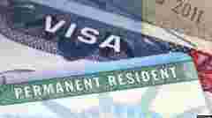 США призупинили видачу грінкарт після стрілянини в Університеті Брауна
