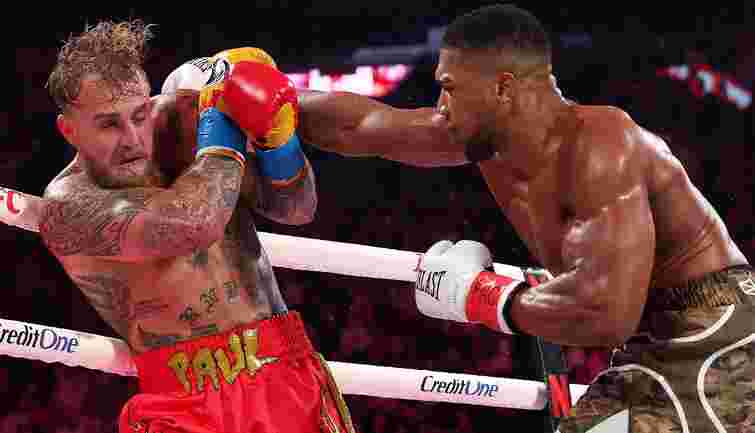 Ентоні Джошуа під керівництвом українця нокаутував відеоблогера Джейка Пола у 6-му раунді 