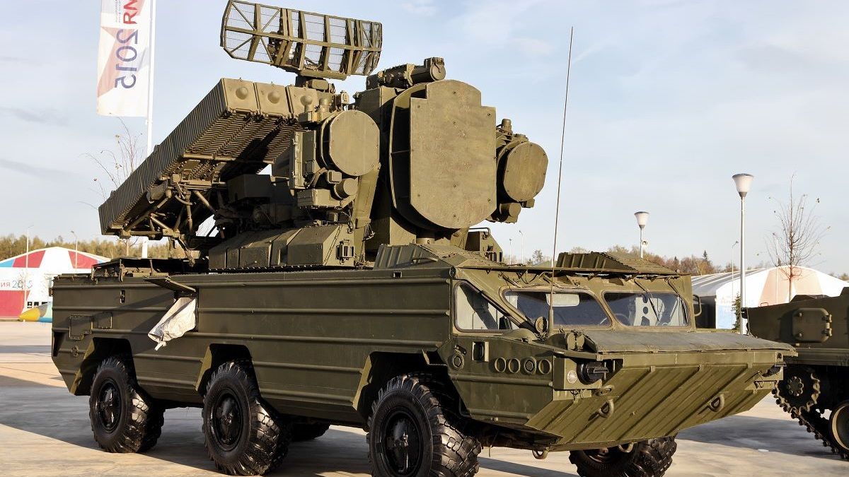 Сили оборони провели спецоперацію зі знищення масового скупчення техніки ворога біля Покровська