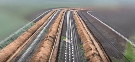 Денис Шмигаль показав масштабні багатокілометрові фортифікації на Запоріжжі. Відео дня