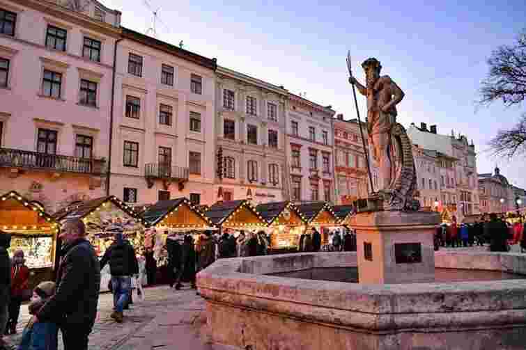 Сніг на Святвечір: якою буде погода у Львові на свята