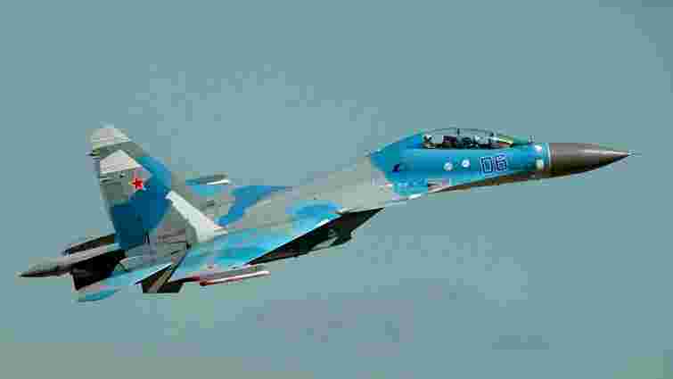 ГУР показало операцію, під час якої підпалили у Росії два винищувачі Су-30 