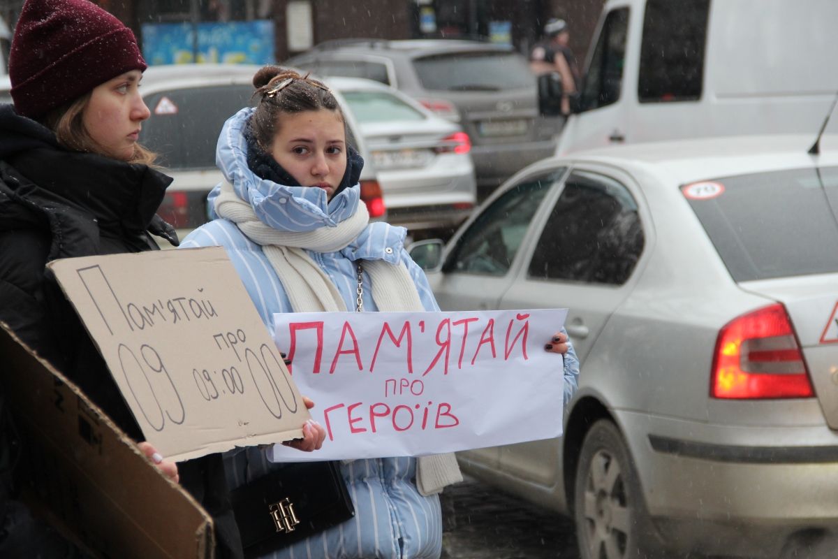В Ужгороді під час національної хвилини мовчання зупинятимуть увесь транспорт