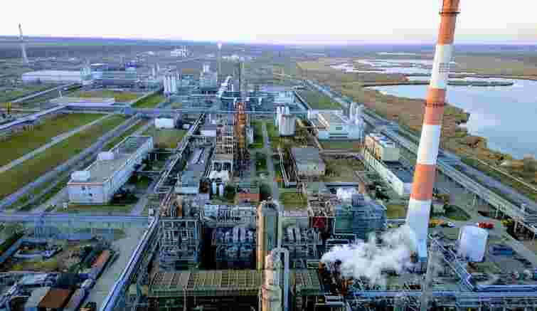 Дрони вночі атакували нафтохімічний завод у Ставропольському краю РФ