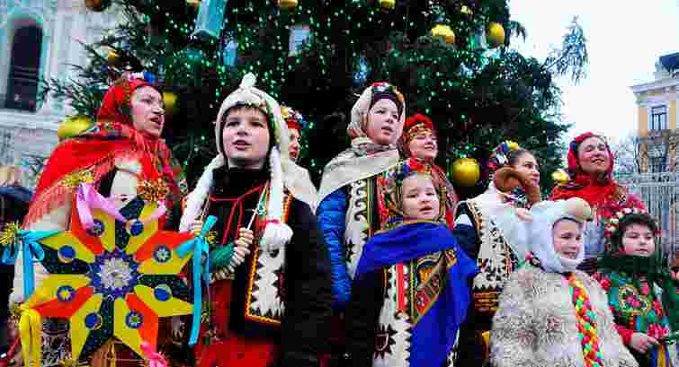 «Нова радість стала, яка не бувала»: які традиційні колядки співати на Різдво 