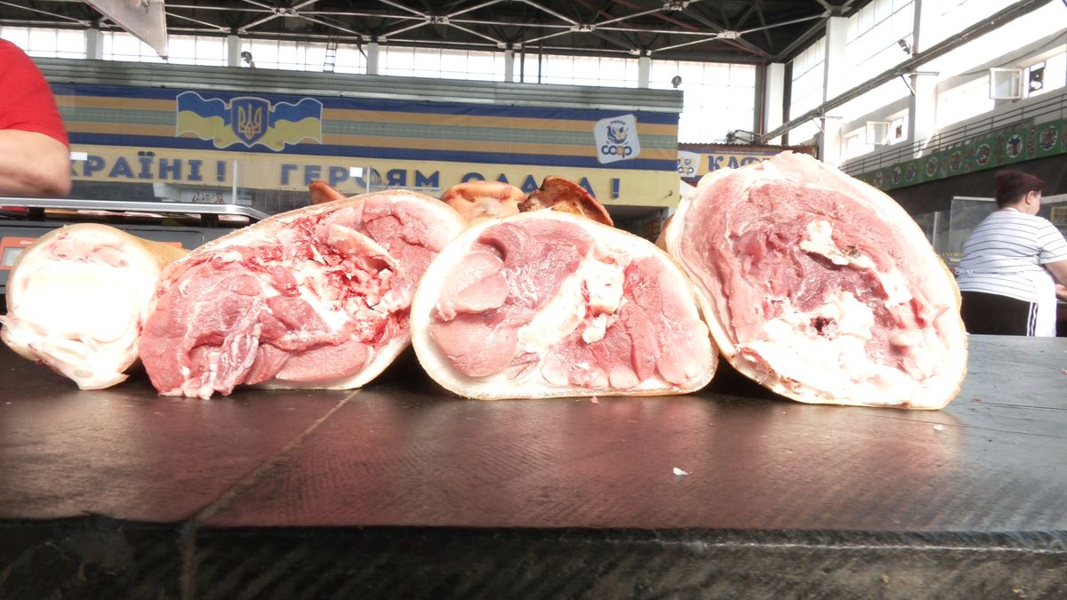 Україна у 13 разів збільшила закупівлі свинини з-за кордону 
