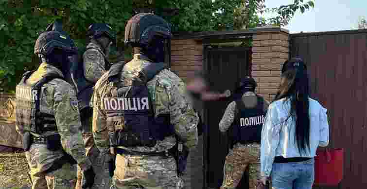 У Дніпрі викрили посадовця міськради на привласненні грошей для відновлення будинків після атак