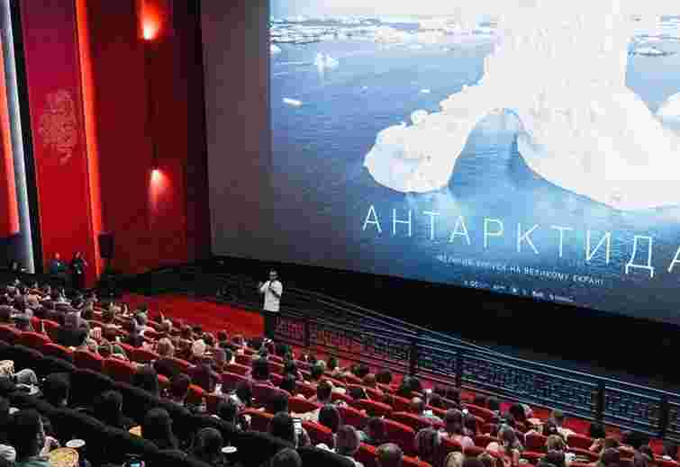 Антон Птушкін передав «Повернись живим» 24 млн грн з прокату «Антарктиди»