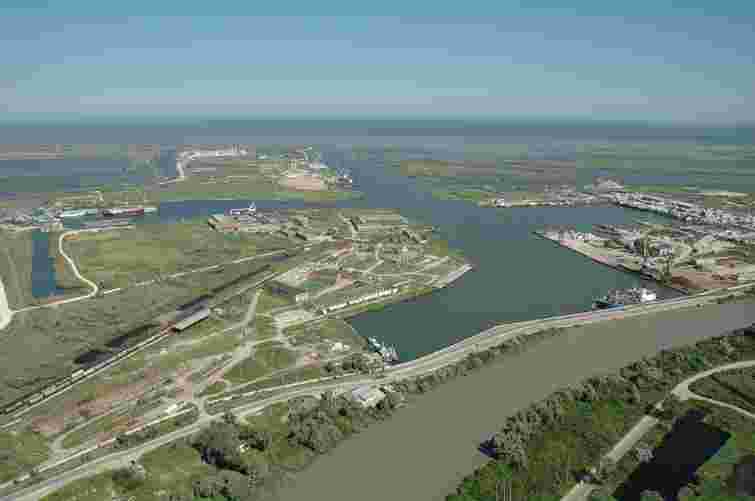 Безпілотники атакували порт у Краснодарському краї РФ