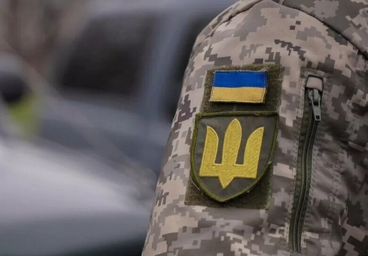 У Дніпрі озброєний ножем чоловік напав на військових ТЦК