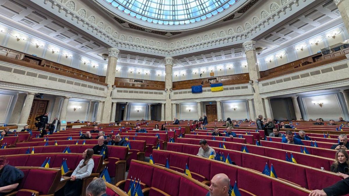 НАБУ та САП викрили злочинну групу з нардепами в її складі