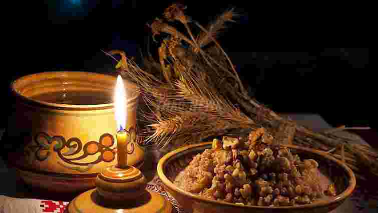 Щедрування, освячення води та «розстріл» куті: як українці відзначають Другий Святвечір