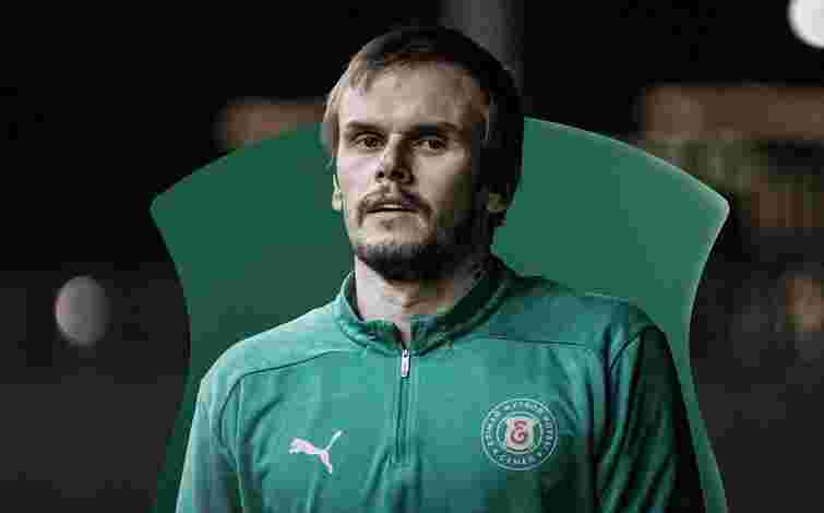 Ексголкіпер «Динамо» і збірної України покинув казахстанський клуб і знову виступатиме в Європі