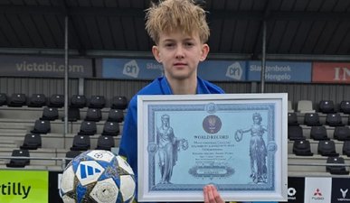 Український футболіст встановив унікальний світовий рекорд