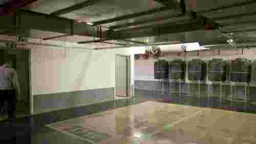 Радник Навроцького заявив, що Польща має серйозну проблему з бомбосховищами