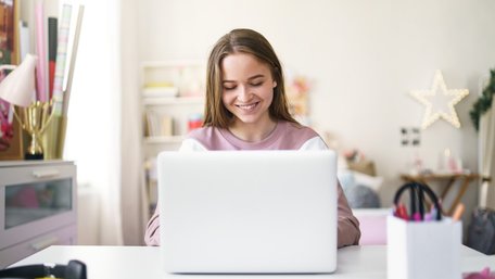 Як обрати онлайн-курси для підлітків: поради експертів