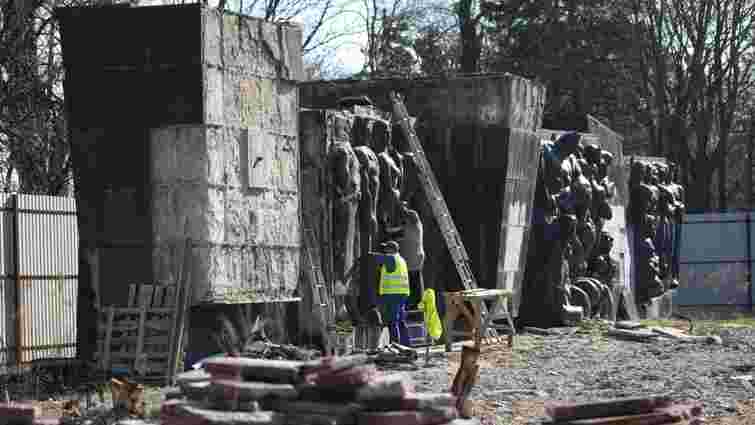 На місці Монумента слави у Львові облаштують вхід у Парк культури
