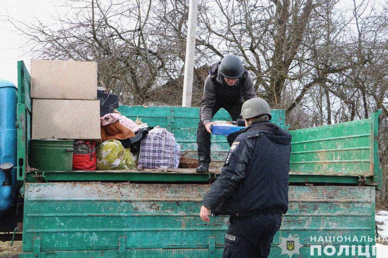 З евакуацією допомагатимуть військові та місцева влада