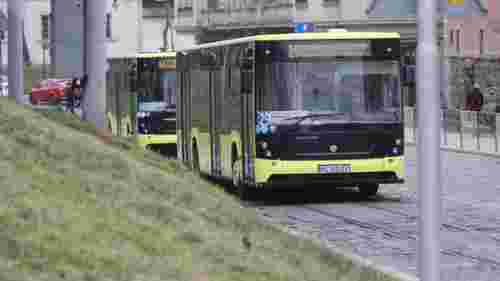 1 і 2 січня громадський транспорт Львова курсуватиме за розкладом вихідного дня