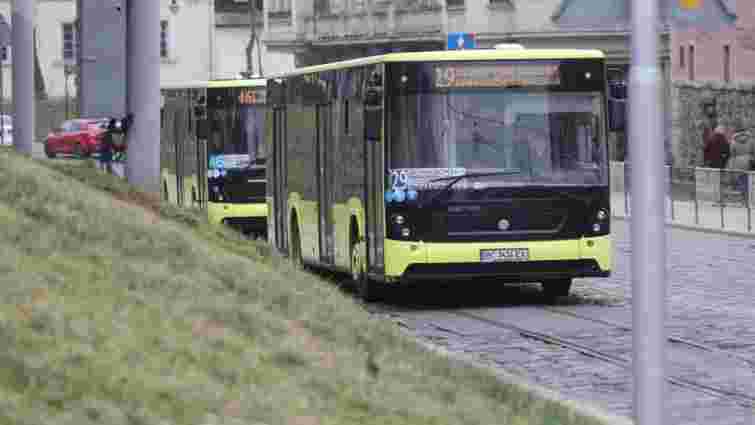 1 і 2 січня громадський транспорт Львова курсуватиме за розкладом вихідного дня