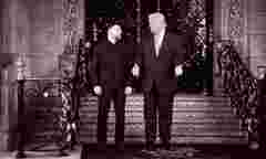 Рік дивних миротворчих зусиль