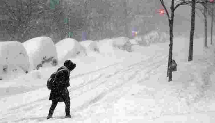 Через ожеледицю та сильний вітер у Львові та області оголосили штормове попередження