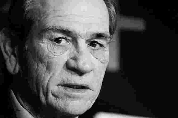 Доньку актора Томмі Лі Джонса Вікторію знайшли мертвою 