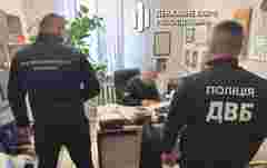 Івано-Франківський поліцейський незаконно оформив квартиру загиблої на «Азовсталі» родички