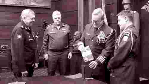 ГУР – ганьба КДБ