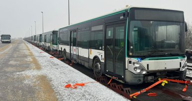 Франція передасть двом областям України 400 автобусів